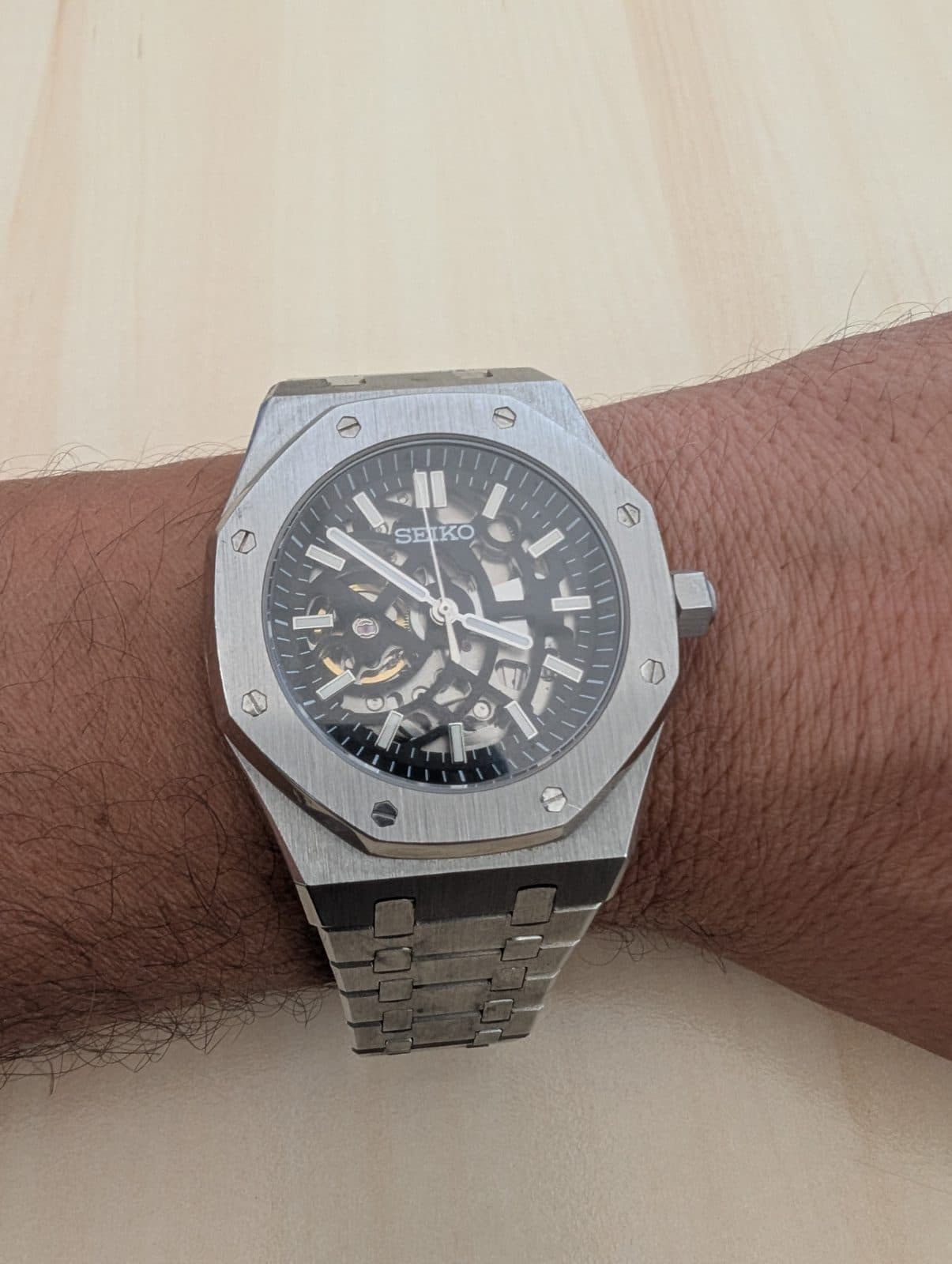 Seikoak Skeleton — geteilt von Loch Ludovic
